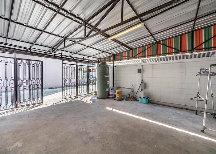 4br House Mrt Subway 250m Chatujak Market Wi-fi Bangkok