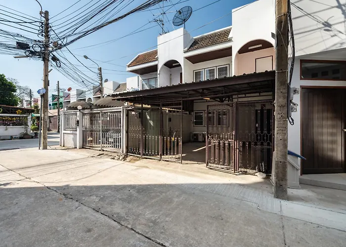 4br House Mrt Subway 250m Chatujak Market Wi-fi Feriehus