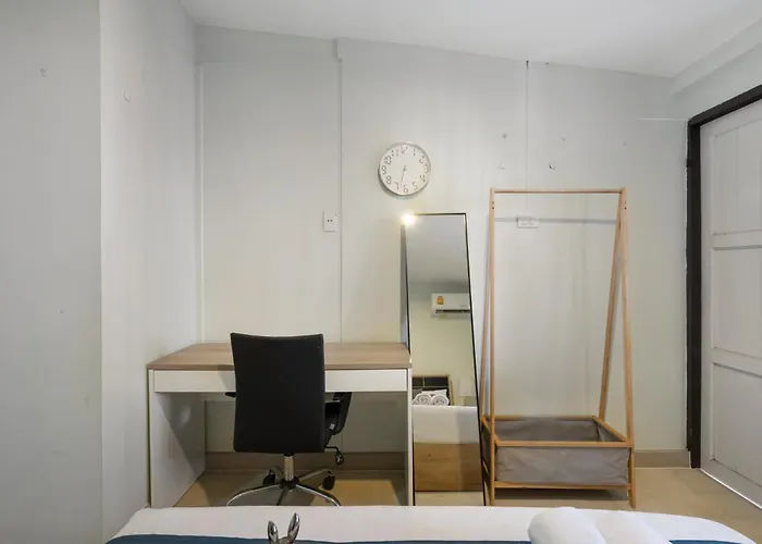 4br House Mrt Subway 250m Chatujak Market Wi-fi * Bangkok